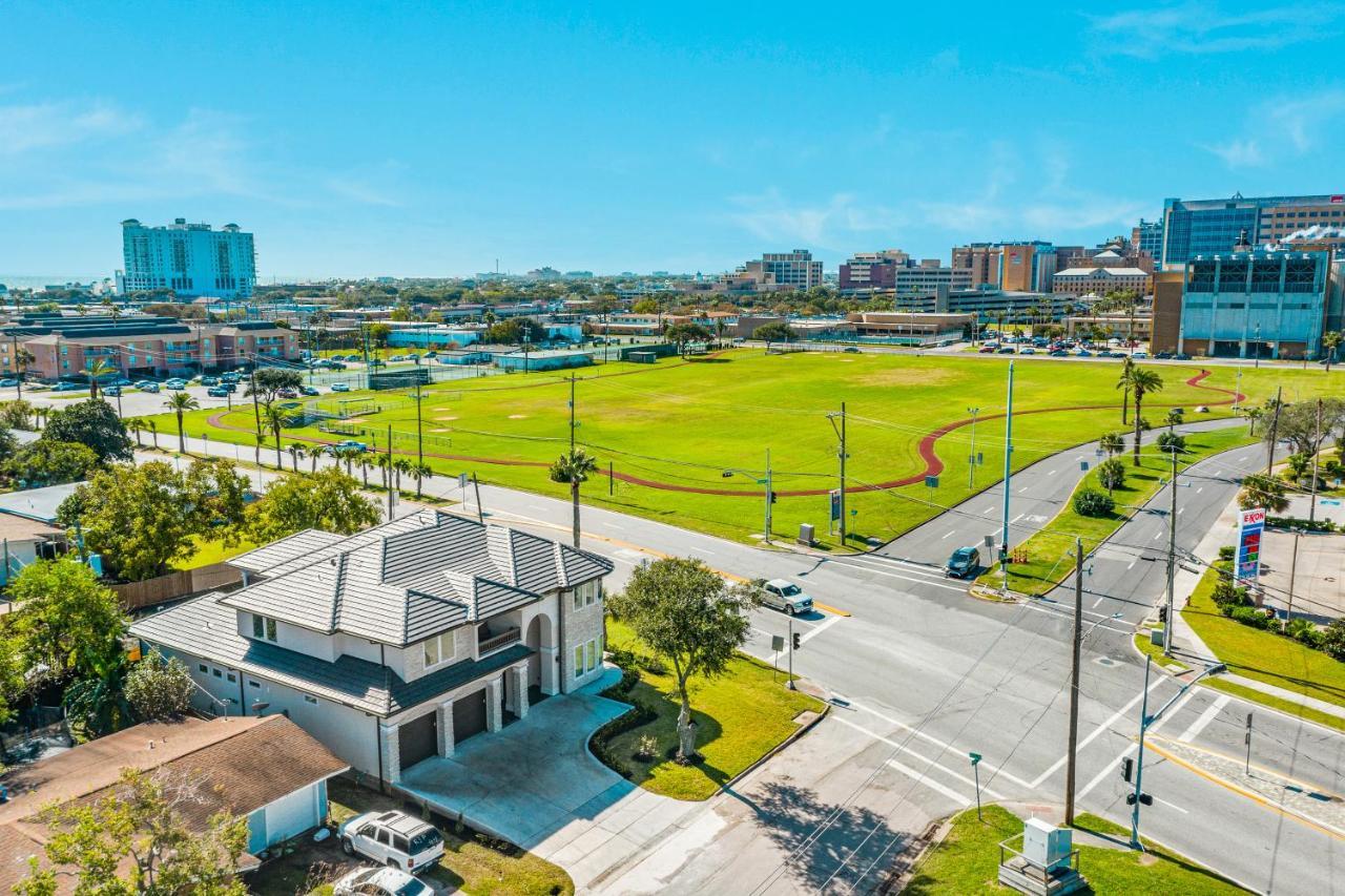 Villa Stardust Retreat à Galveston Extérieur photo