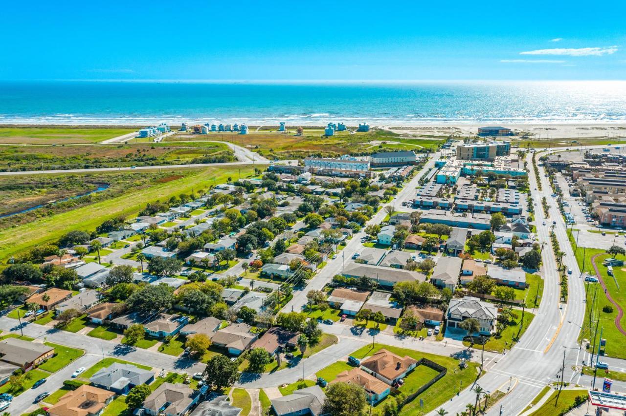 Villa Stardust Retreat à Galveston Extérieur photo