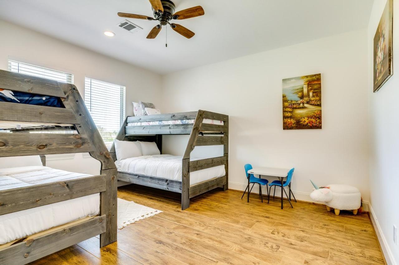 Villa Stardust Retreat à Galveston Extérieur photo