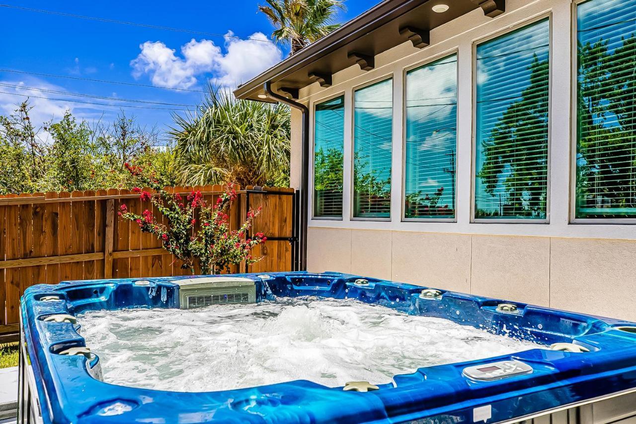 Villa Stardust Retreat à Galveston Extérieur photo